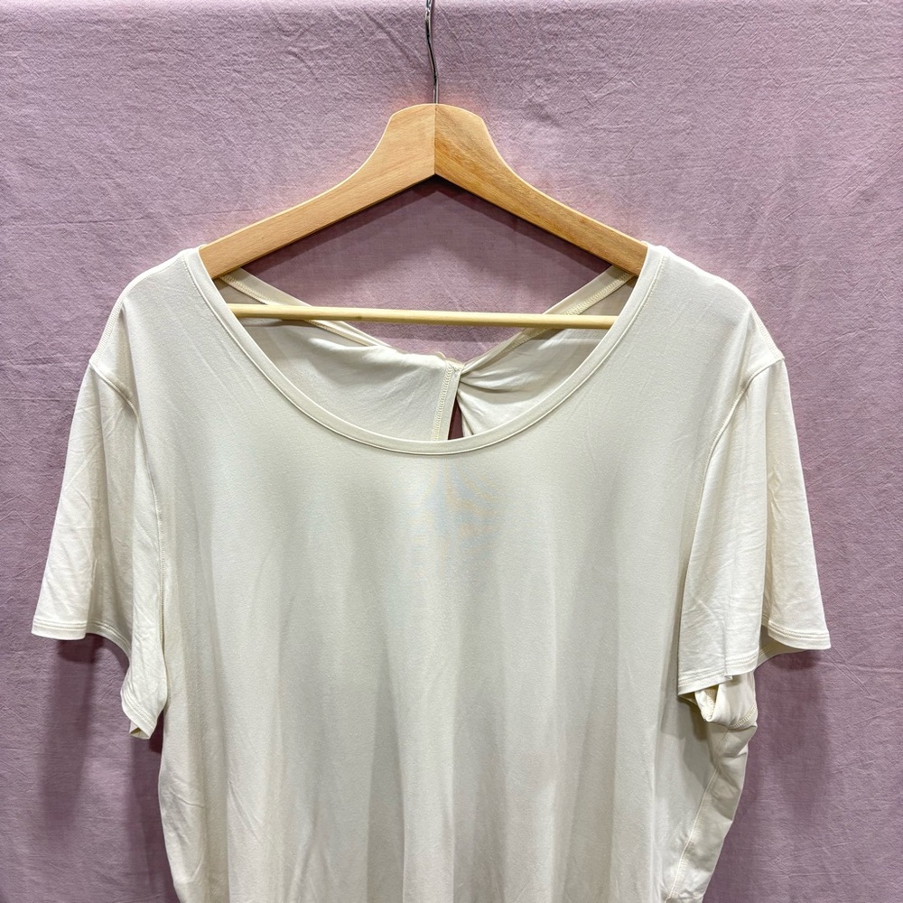 Lululemon Short Sleeve Shirt – Light Ivory / XL - Picture 3 of 6